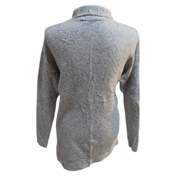 Ann Taylor 100% Cashmere Gray Super Soft Turtleneck Sweater Size‎ Small - Picture 5 of 7